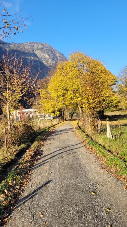 Charmante Maison De Montagne Pour 8 Personnes Livet-et-Gavet Zewnętrze zdjęcie